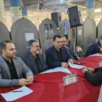 /آبان ماه ۱۴۰۴/ بمناسبت گرامیداشت هفته بسیج؛ میز خدمت فرمانداری و ادارات شهرستان قدس برپا شد